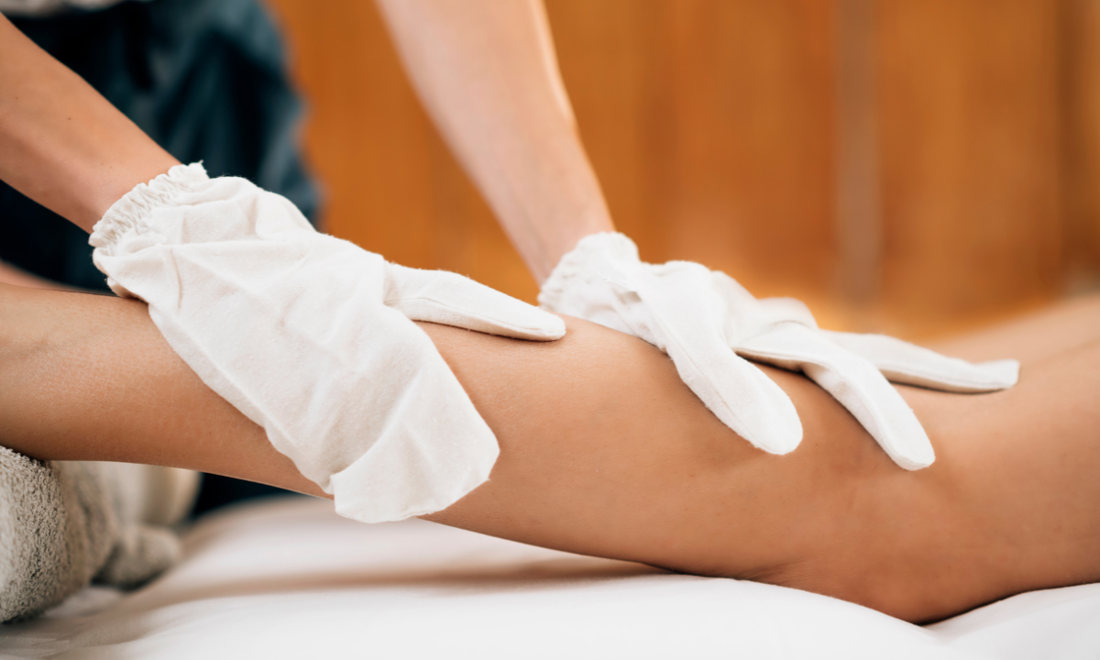 Massage-Anleitung - Trockenmassage mit Garshan Handschuh und Klosterbürste